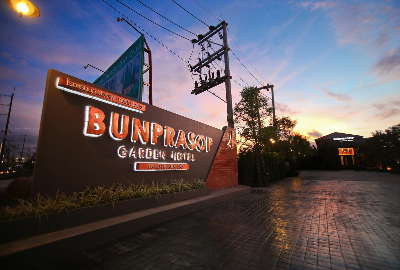 Bunprasop Garden Hotel Накхонситхаммарат Экстерьер фото