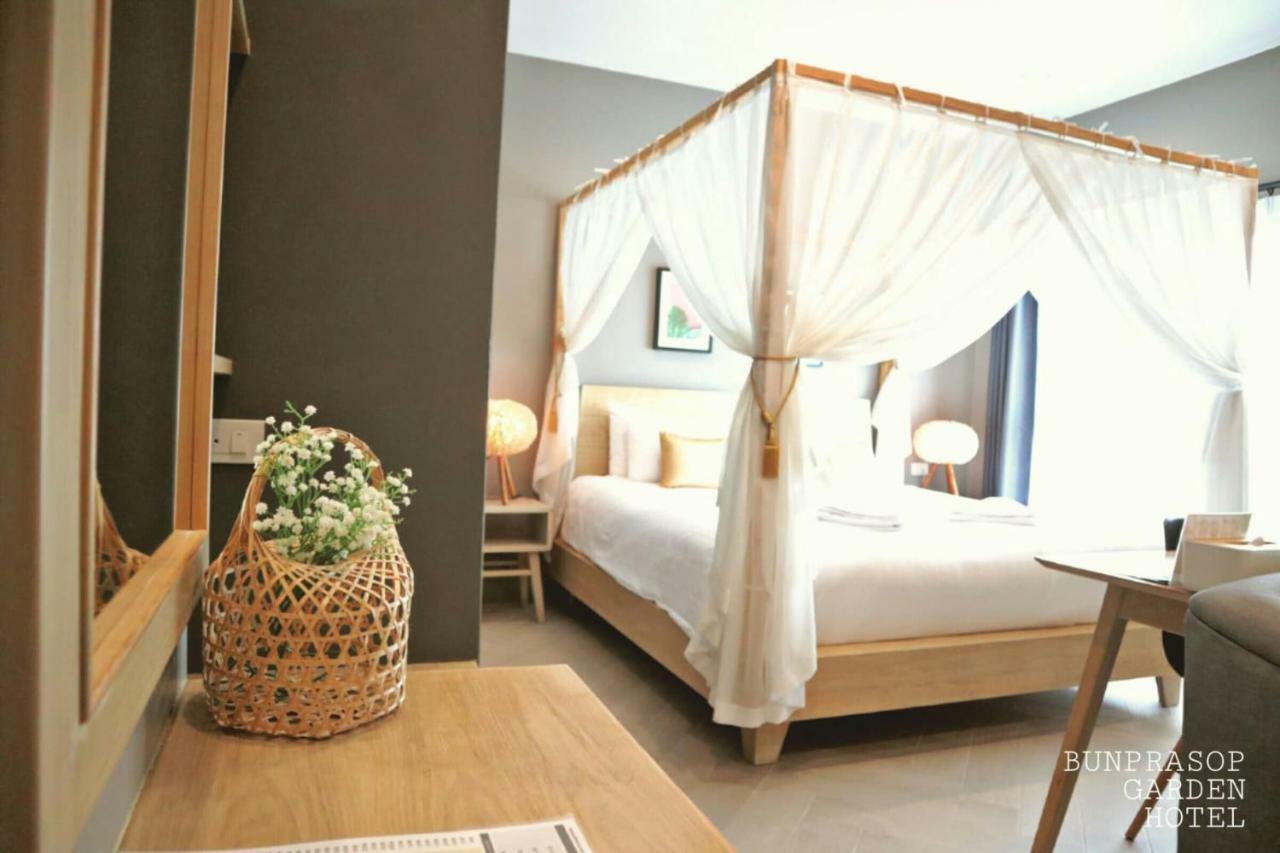 Bunprasop Garden Hotel Накхонситхаммарат Экстерьер фото
